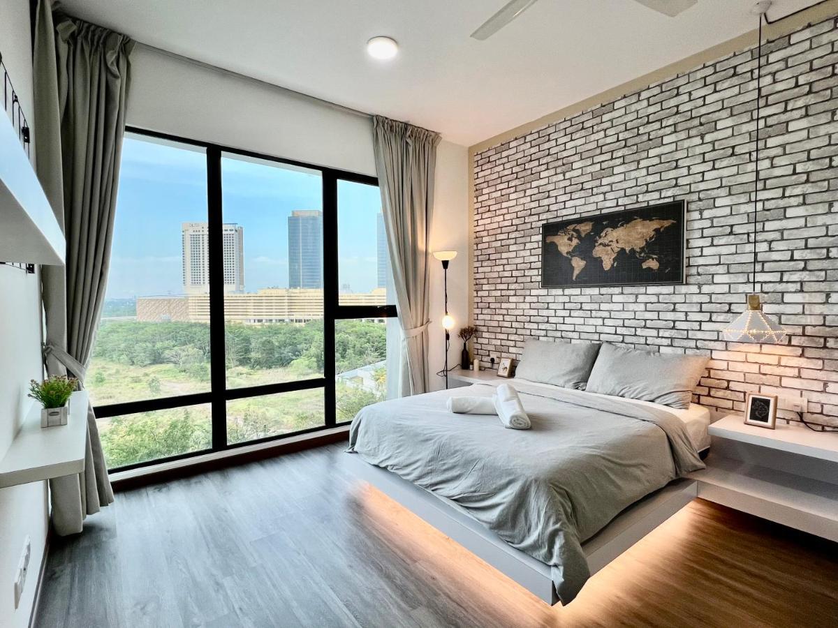 Royale Cottage Midvalley Netflix Pools 4 Pax Johor Bahru Extérieur photo