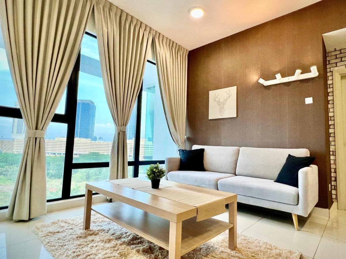 Royale Cottage Midvalley Netflix Pools 4 Pax Johor Bahru Extérieur photo