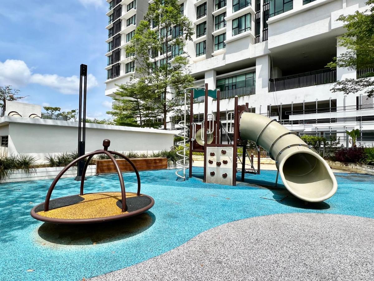 Royale Cottage Midvalley Netflix Pools 4 Pax Johor Bahru Extérieur photo